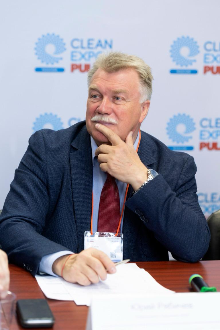 Рябичев Юрий Владиславович