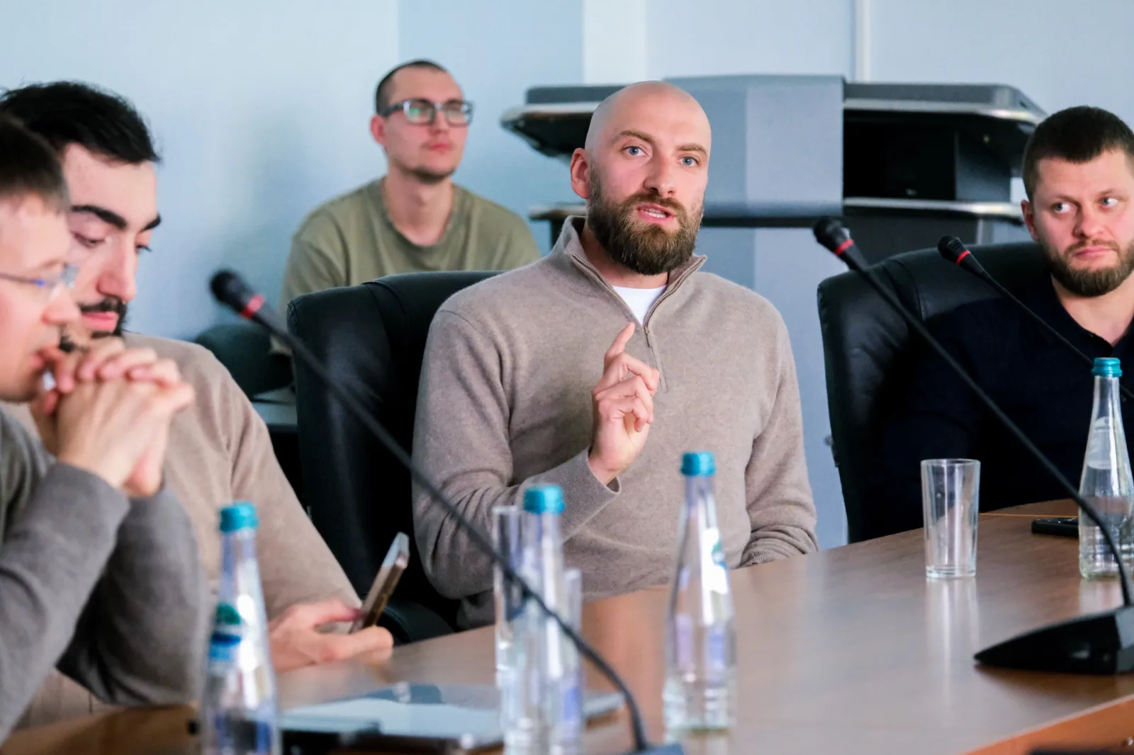 Круглый стол по внедрению роботизированных решений в уборке общественных пространств