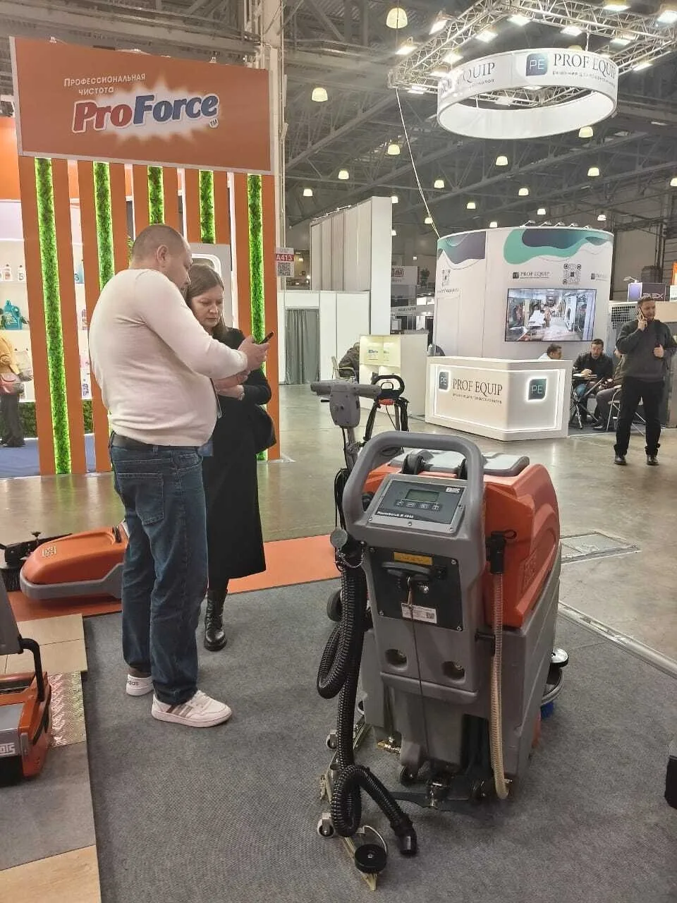 ROOTS на выставке Clean Expo 2025