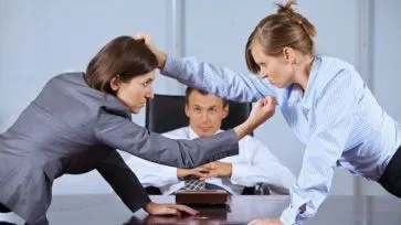 Глава 10.  Конфликтные ситуации