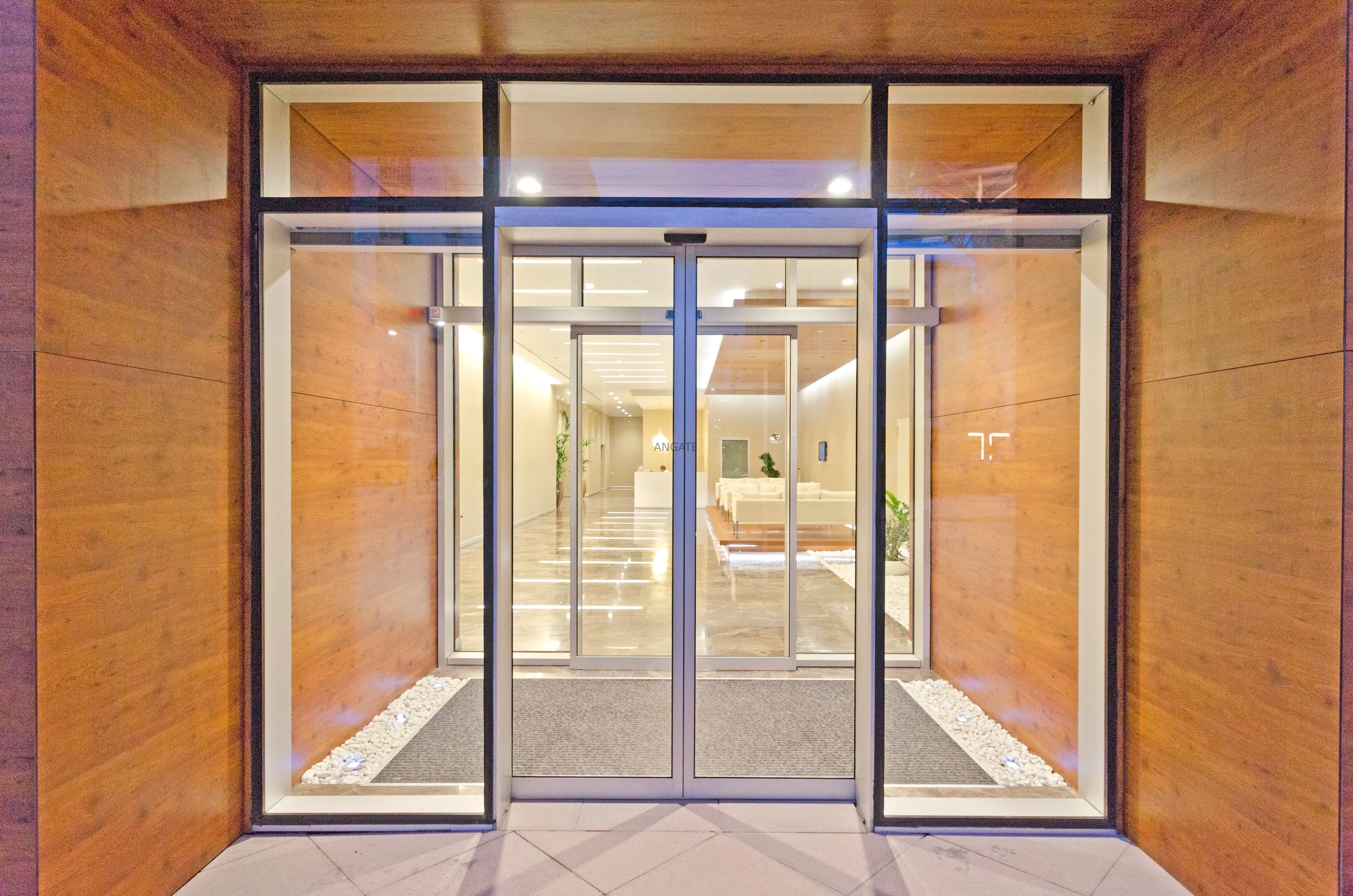 Памятка. Технология поддерживающей уборки раздвижных дверей